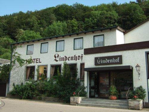 ホテル Lindenhof Mörnsheim エクステリア 写真